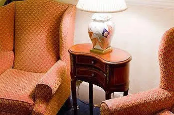 Ailsa Craig Hotel Edinburgh 3*,